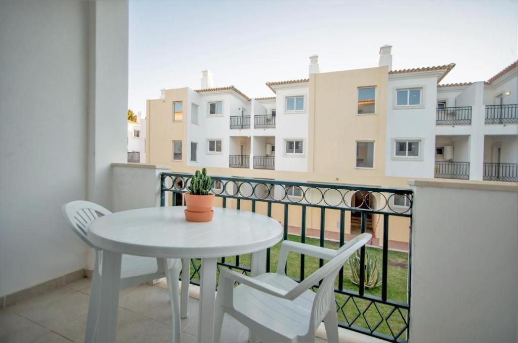 Smy Santa Eulalia Algarve Aparthotel Albufeira Ngoại thất bức ảnh